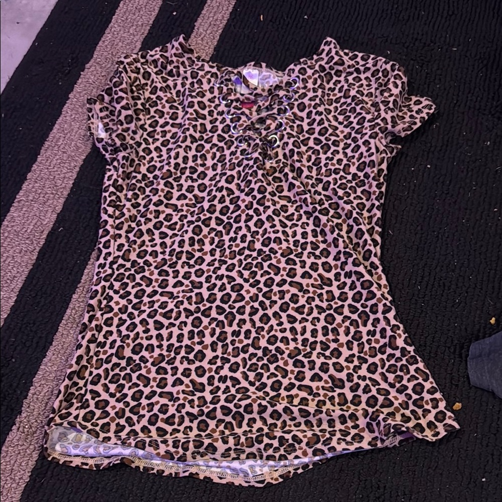 Leopard Print Short Sleeve Top